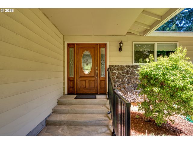 11501 Ne SYLVAN Ter, Vancouver, WA 98686