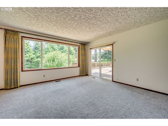11501 Ne SYLVAN Ter, Vancouver, WA 98686