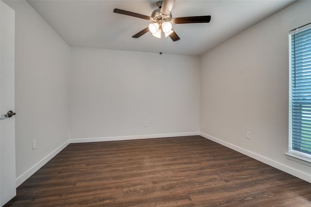 2405 Whippoorwill Drive, Mesquite, TX 75149