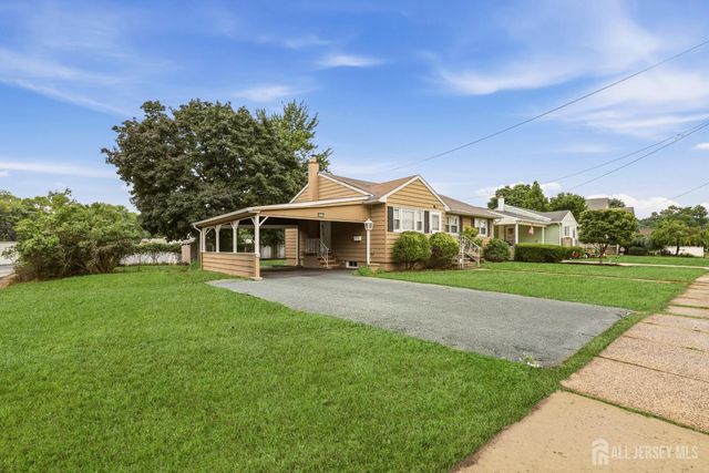 320 Suttons Lane, Edison, NJ 08817