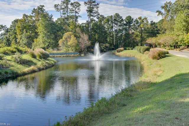 210 Tabb Smith TRL, Yorktown, VA 23693