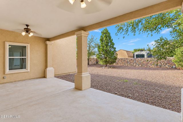 1045 MAXIMO Street, El Paso, TX 79932