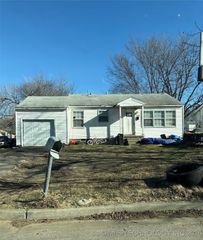 1961 N Florence Avenue, Tulsa, OK 74110