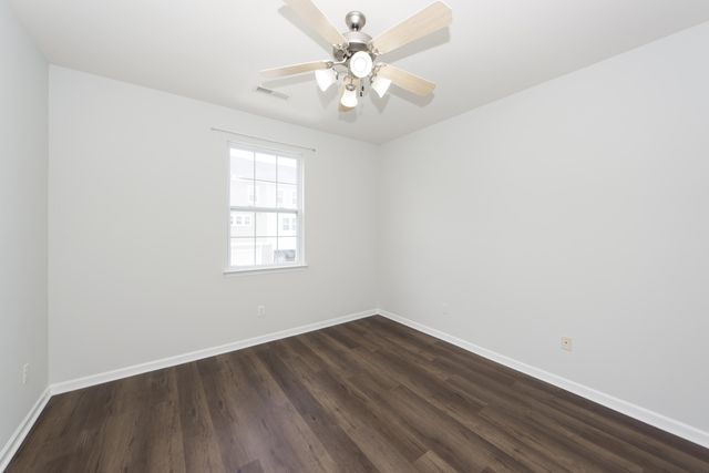 547 Mclernon Trace, Johns Island, SC 29455