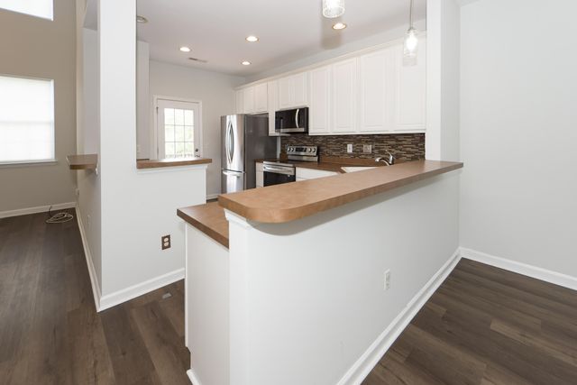 547 Mclernon Trace, Johns Island, SC 29455