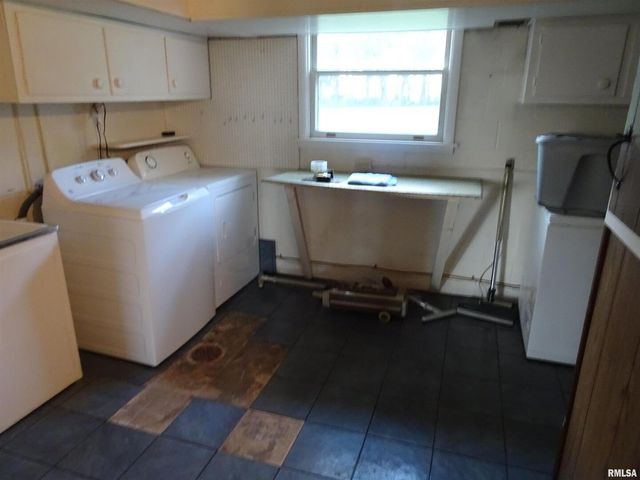 13978 N 2200th Avenue, Geneseo, IL 61254