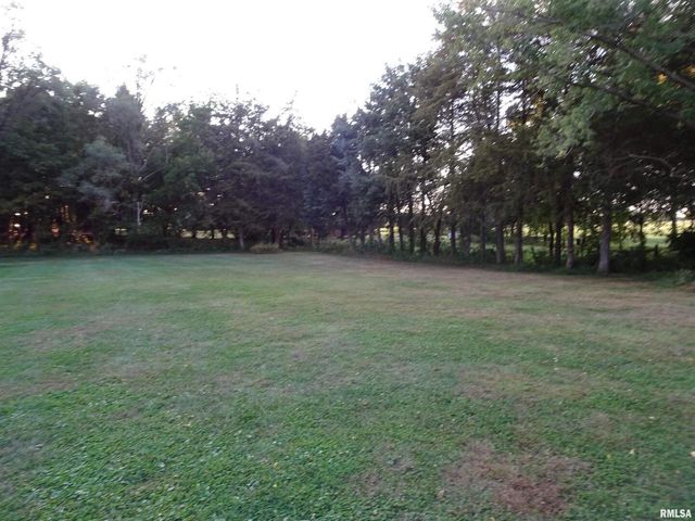 13978 N 2200th Avenue, Geneseo, IL 61254