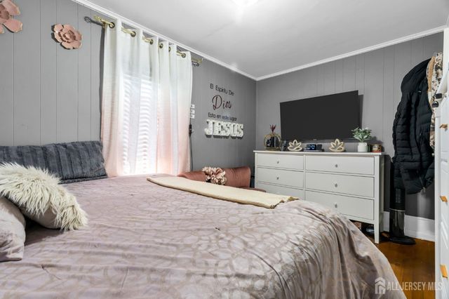 2708 Maple Avenue, South Plainfield, NJ 07080