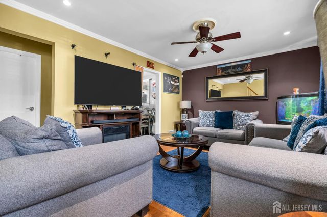 2708 Maple Avenue, South Plainfield, NJ 07080