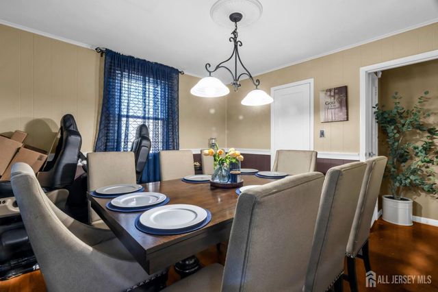 2708 Maple Avenue, South Plainfield, NJ 07080