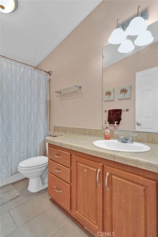 2494 W Main St 61, Barstow, CA 92311