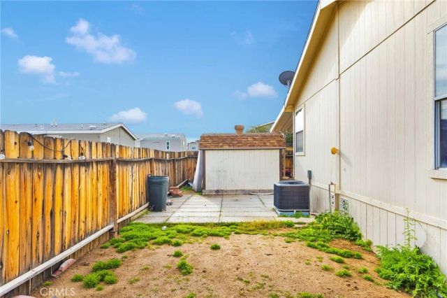 2494 W Main St 61, Barstow, CA 92311