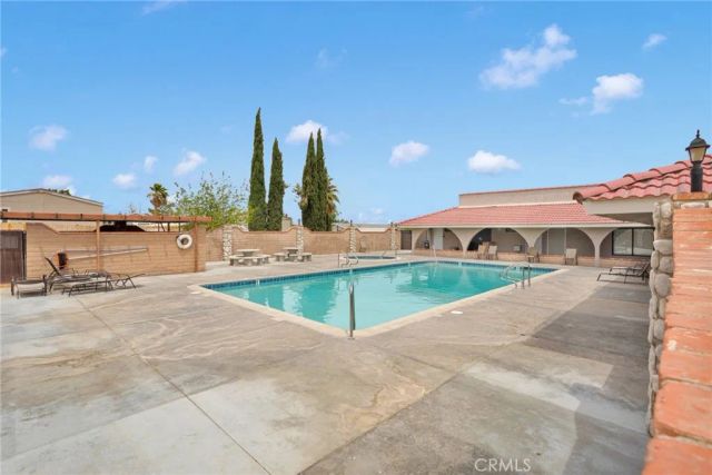 2494 W Main St 61, Barstow, CA 92311