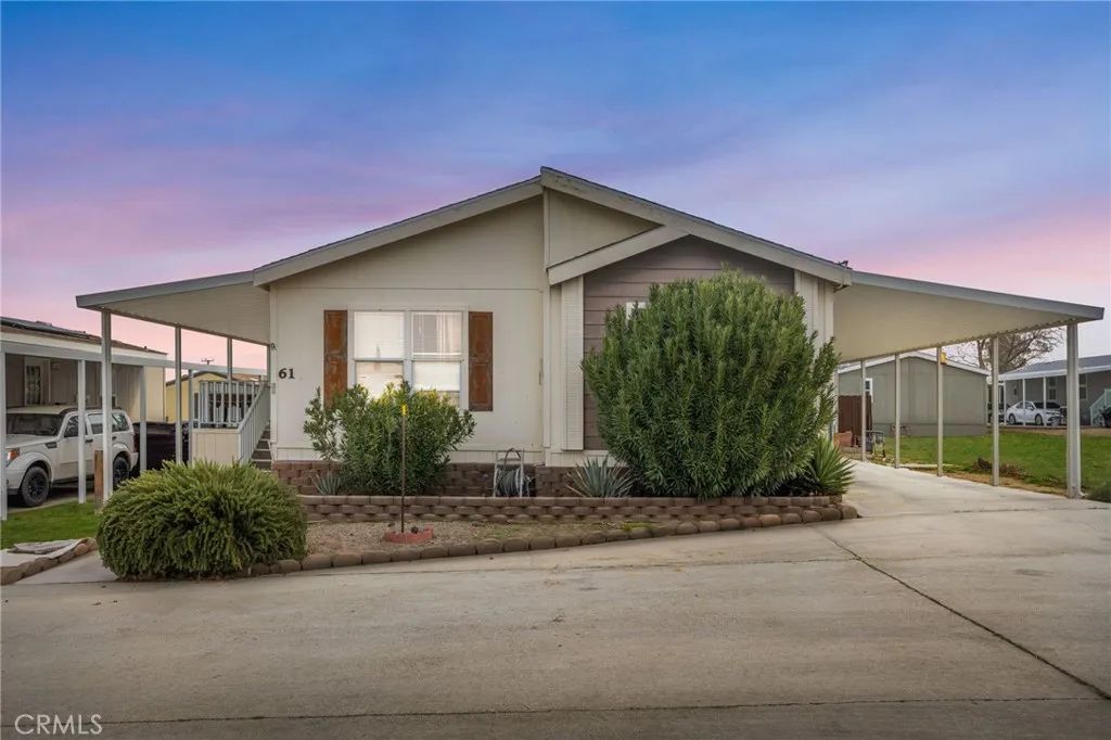 2494 W Main St 61, Barstow, CA 92311