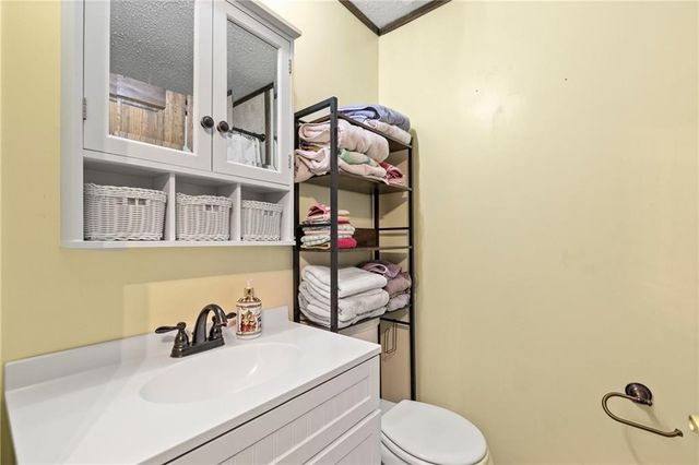 1303 Milwaukee Street, Excelsior Springs, MO 64024