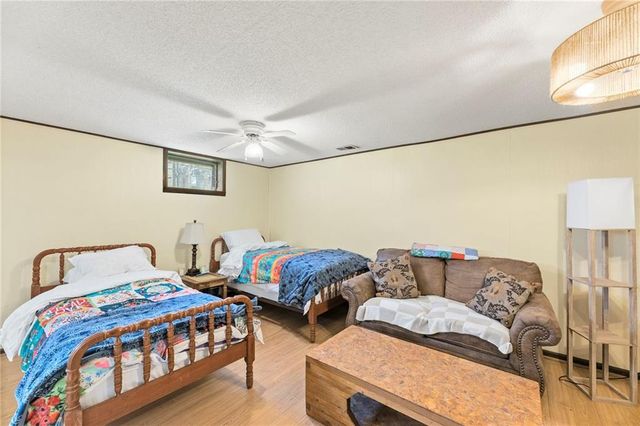 1303 Milwaukee Street, Excelsior Springs, MO 64024