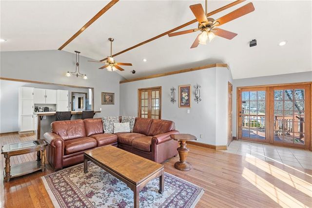 1303 Milwaukee Street, Excelsior Springs, MO 64024