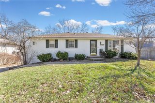 1303 Milwaukee Street, Excelsior Springs, MO 64024
