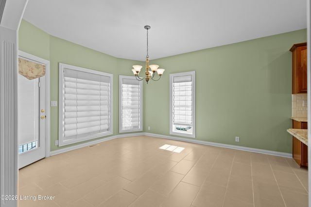 13809 High Trail Ct, Louisville, KY 40299