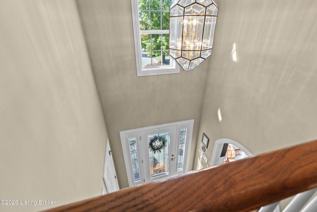 13809 High Trail Ct, Louisville, KY 40299