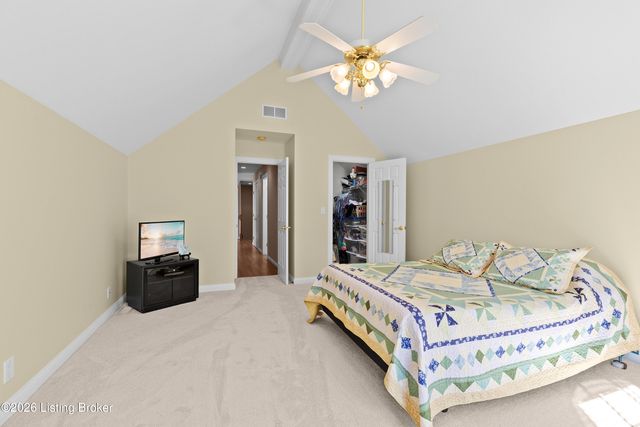 13809 High Trail Ct, Louisville, KY 40299