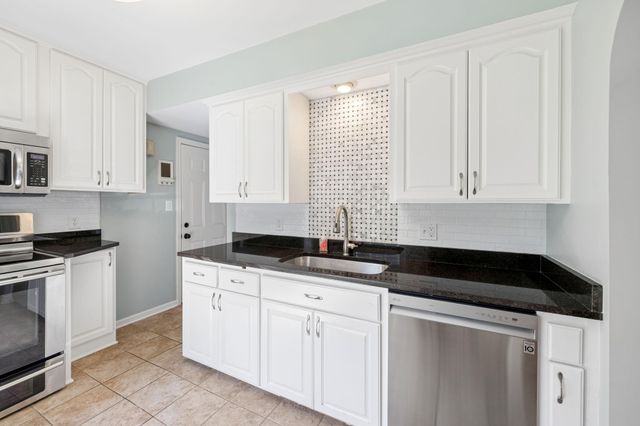 6733 Sheridan Avenue S, Richfield, MN 55423