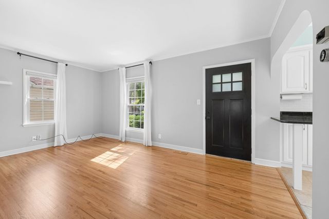 6733 Sheridan Avenue S, Richfield, MN 55423