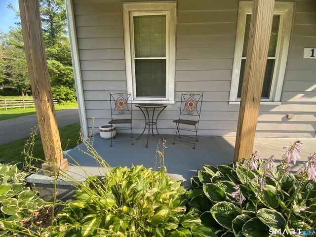 114 Nooks Hill Road, Cromwell, CT 06416