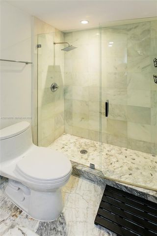1955 Alamanda Dr 1, North Miami, FL 33181