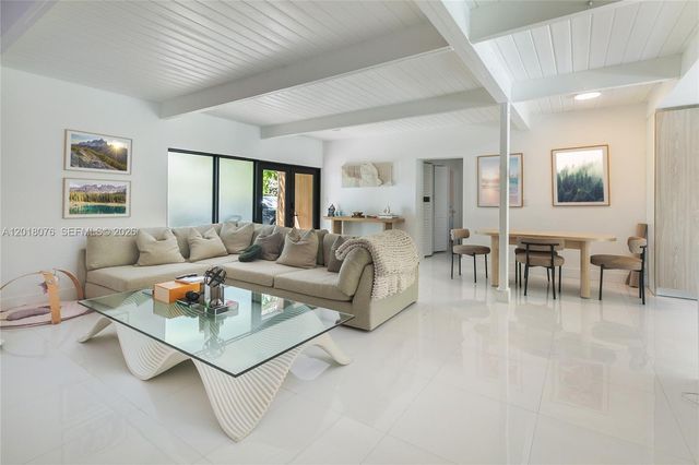 1955 Alamanda Dr 1, North Miami, FL 33181