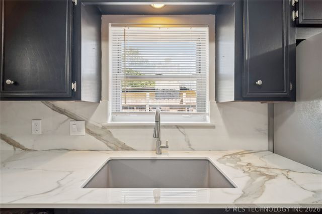 7065 E 52nd Street, Tulsa, OK 74145