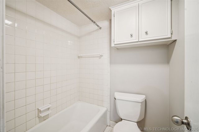 7065 E 52nd Street, Tulsa, OK 74145