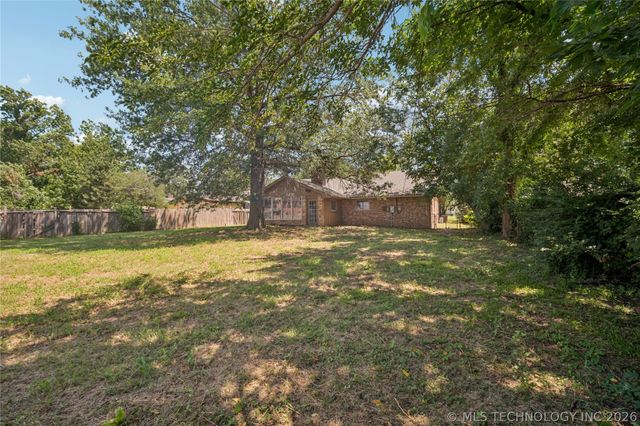 7065 E 52nd Street, Tulsa, OK 74145