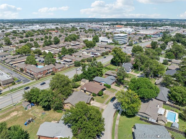 7065 E 52nd Street, Tulsa, OK 74145