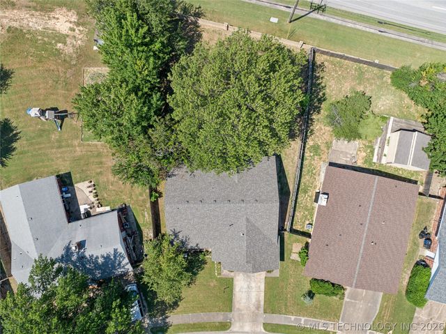 7065 E 52nd Street, Tulsa, OK 74145