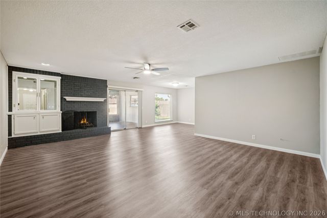 7065 E 52nd Street, Tulsa, OK 74145