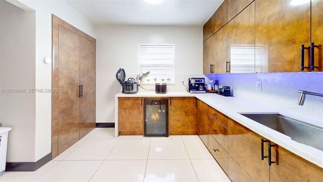 3617 NW 37th Street, Lauderdale Lakes, FL 33309