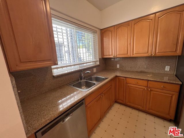 1248 S La Jolla Avenue, Los Angeles, CA 90035