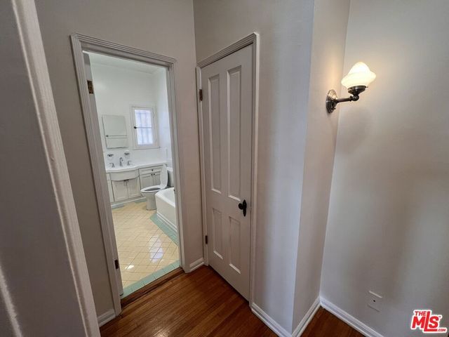 1248 S La Jolla Avenue, Los Angeles, CA 90035
