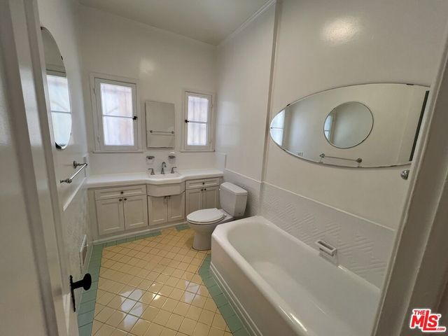 1248 S La Jolla Avenue, Los Angeles, CA 90035