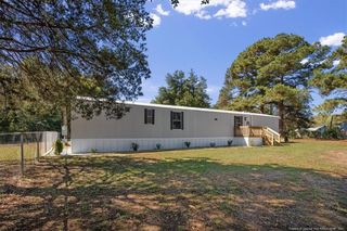 6546 Roslin Farm Road, Hope Mills, NC 28348