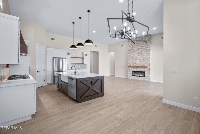 14437 Dune Flower Parkway, Horizon City, TX 79928