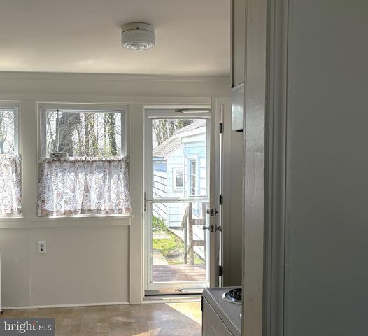 115 COMPASS RD, Baltimore, MD 21220