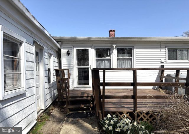 115 COMPASS RD, Baltimore, MD 21220