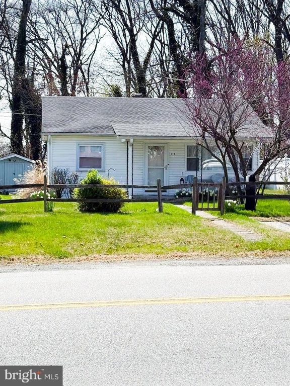 115 COMPASS RD, Baltimore, MD 21220