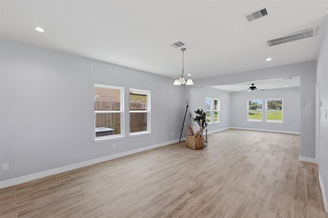 249 Mcdade Street, Hempstead, TX 77445