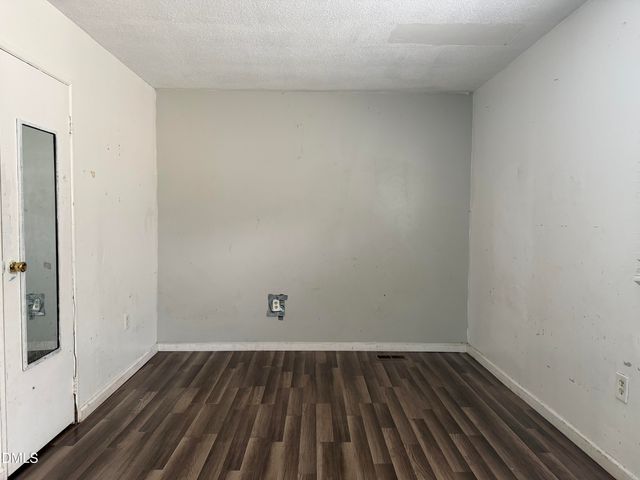 2123 Wiggins Street, Burlington, NC 27215