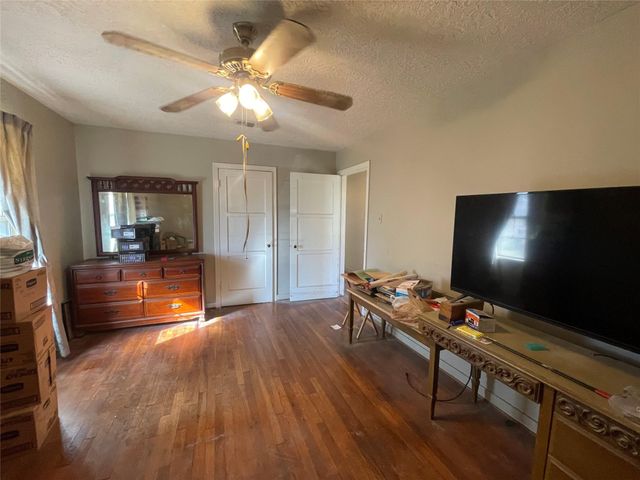 6642 Teluco Street, Houston, TX 77055