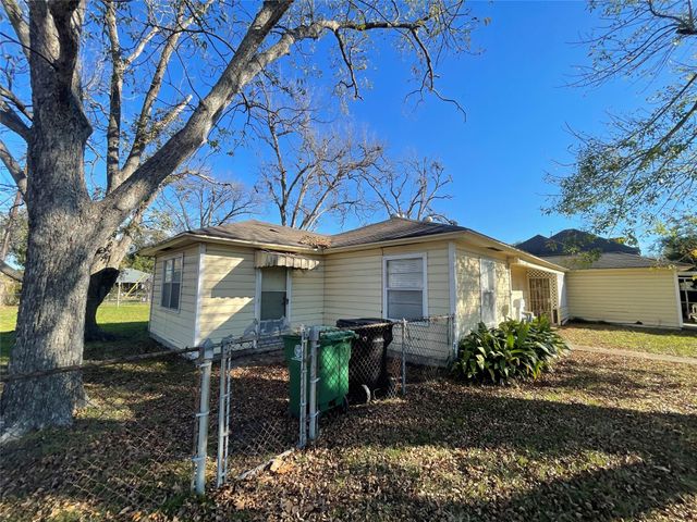 6642 Teluco Street, Houston, TX 77055