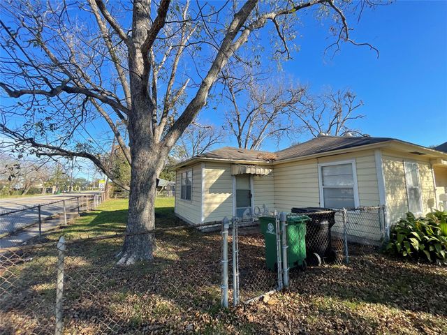 6642 Teluco Street, Houston, TX 77055